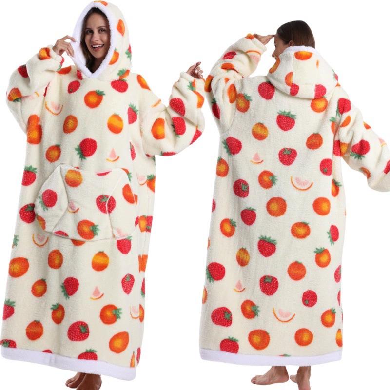 Autumn and Winter Sports and Leisure Warm TV Blanket Senior Women's Plush Comfortable Soft Bathrobe Warm Fluffy Robe