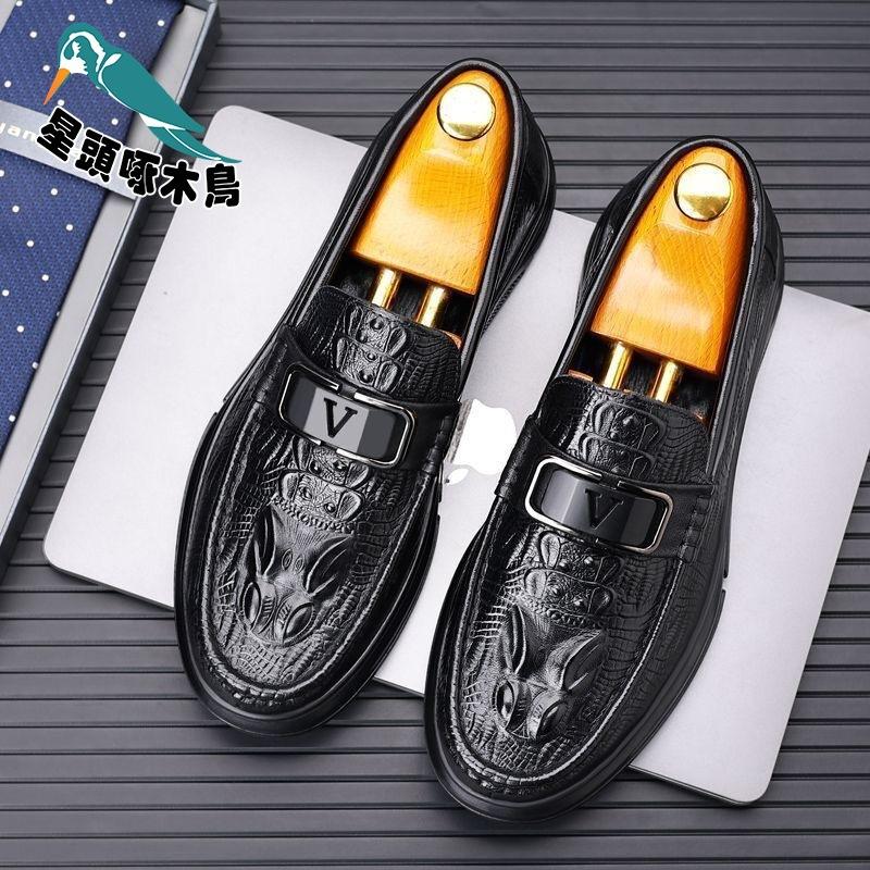 

New crocodile pattern casual leather shoes men s British business dress to work groom wedding shoes 44