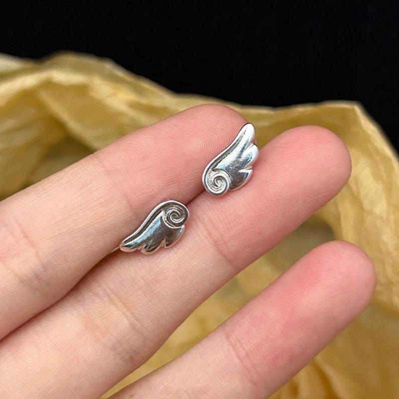 Delicate Wing Designs Earrings Hypoallergenically Alloy Materials Ear Studs Gift For Her Stylish Daily Wear