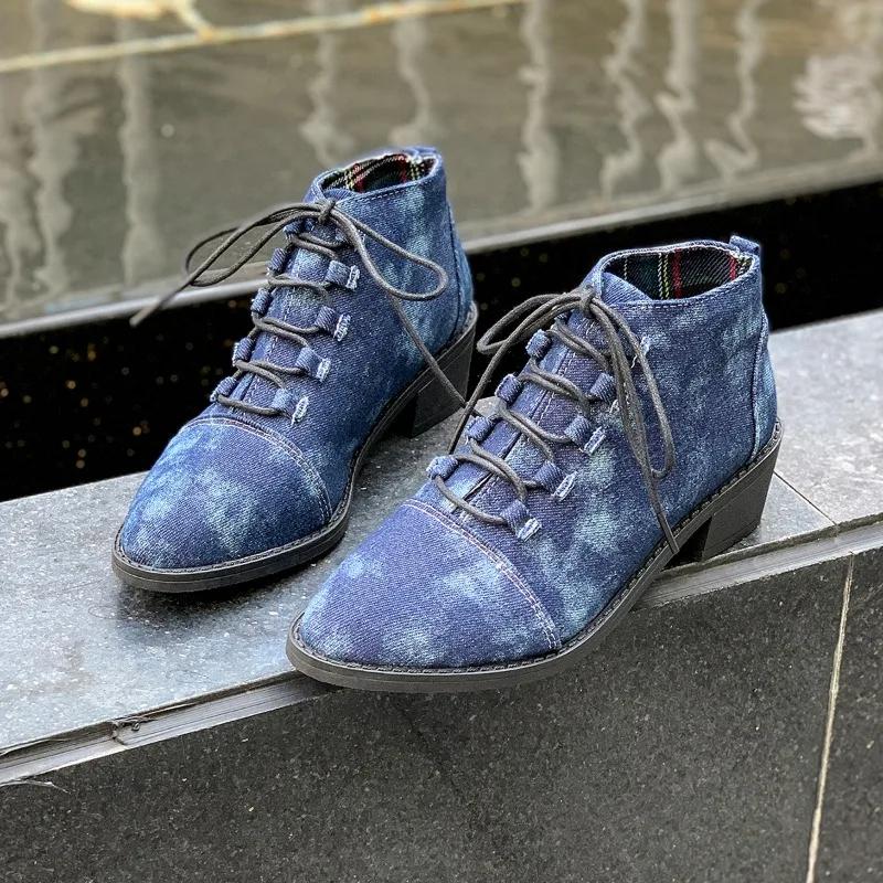 

Модная обувь для женщин Модные женские ботинки на шнуровке Осенние остроносые Разноцветные Короткие голенища Массивные каблуки Большой размер Голые ботинки 43 синий