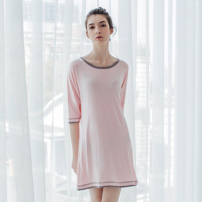 

Lace Beautiful Back Suspender Skirt Sexy with Breast Pad Nightdress for Women Nipple Coverage Summer Thin Pajamas for Women Ice Silk Dress Pink Size S 45.00 kg-55.00 kg