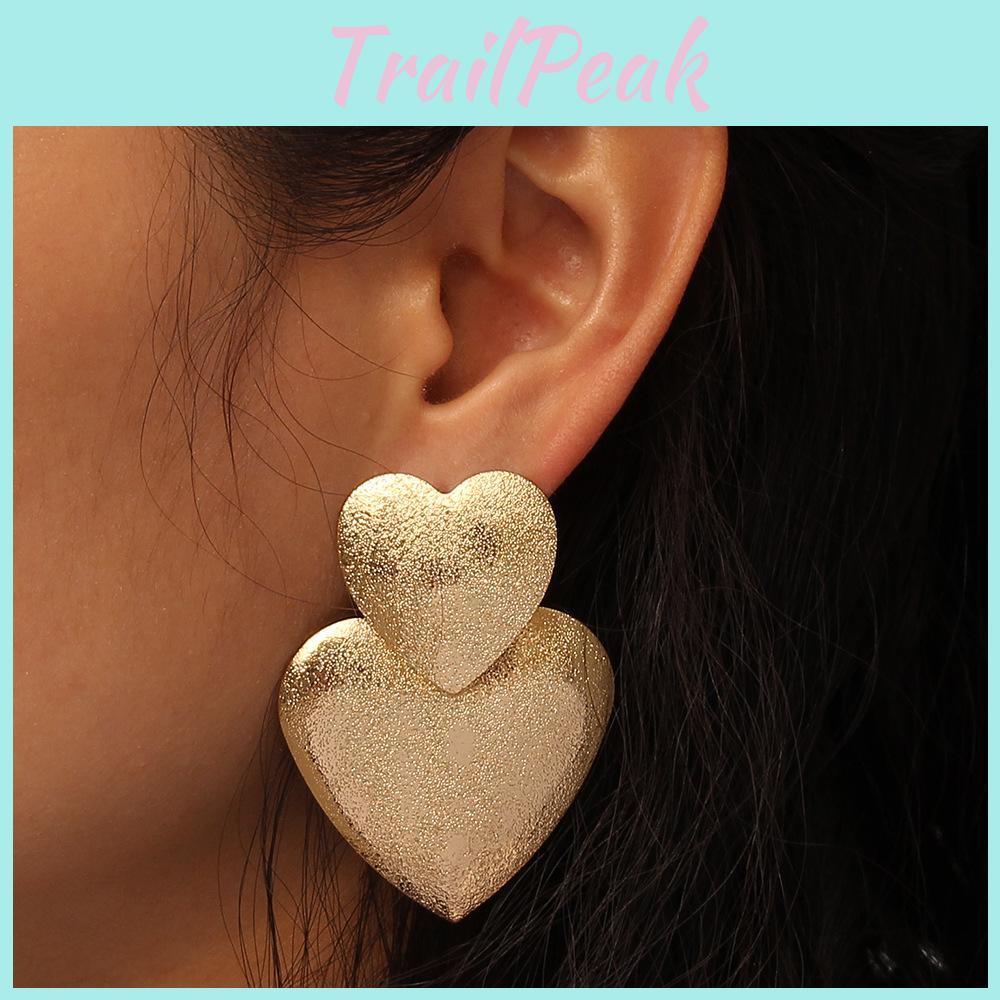 Metal Heartshaped Earrings For Women Fashion Geometric Design Gift Wedding