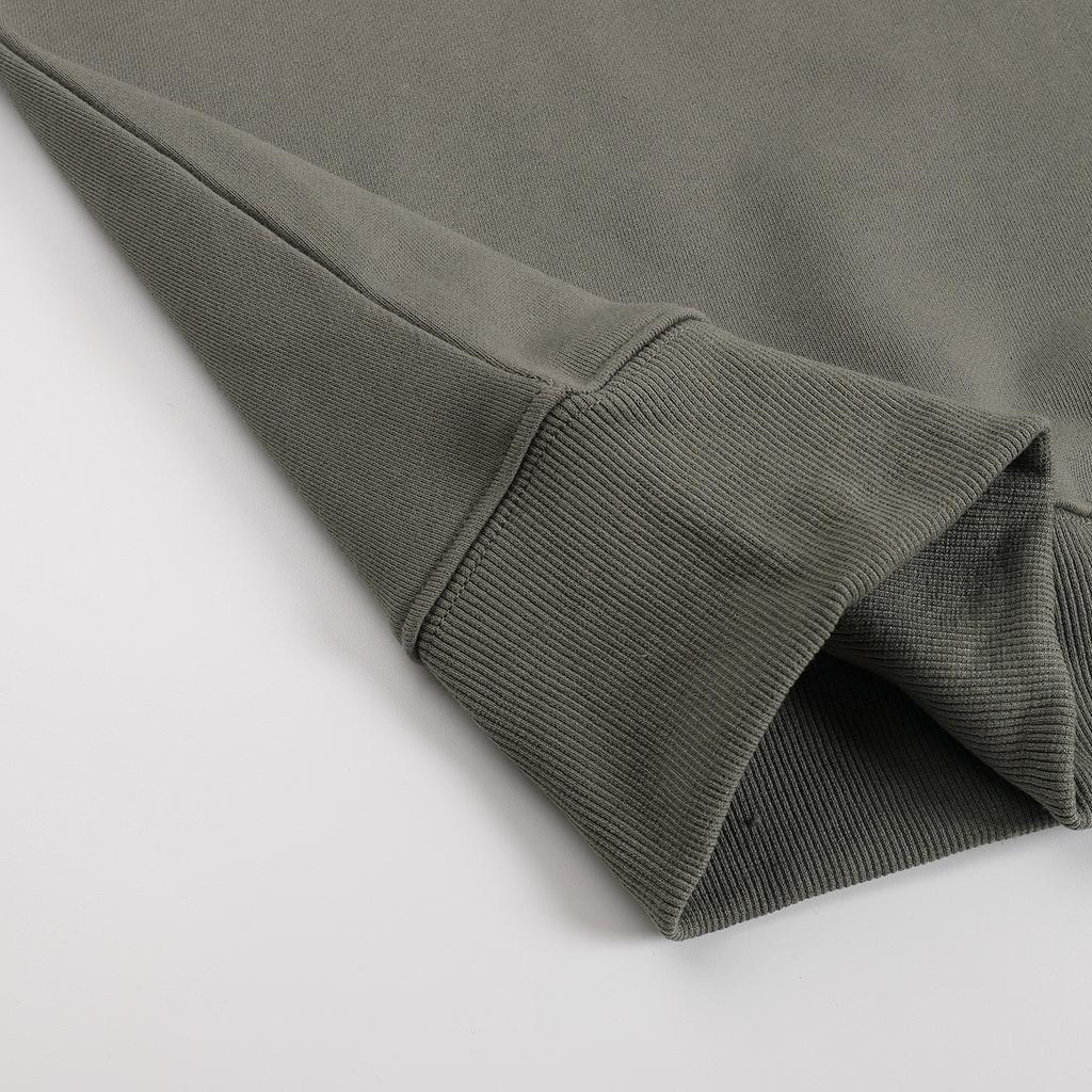 AMI 2025 Höst/Vinter Ny Kollektion Broderad Liten Kärlek i Samma Tygfärg Högkvalitativ Bomull Huvtröja med Rund Hals för Par