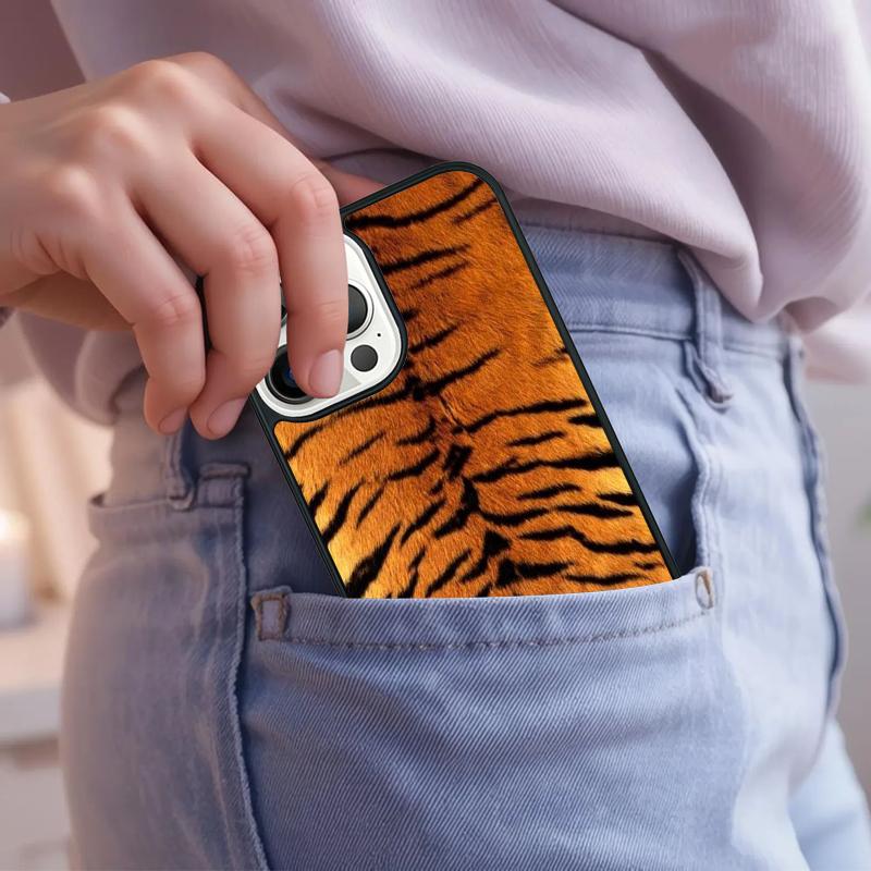 Wild Cat Cheetah Leopard Phone Case For iPhone 17 Air 15 16e 14 13 Pro Max Coque 12 11 Pro Max PLUS Cover