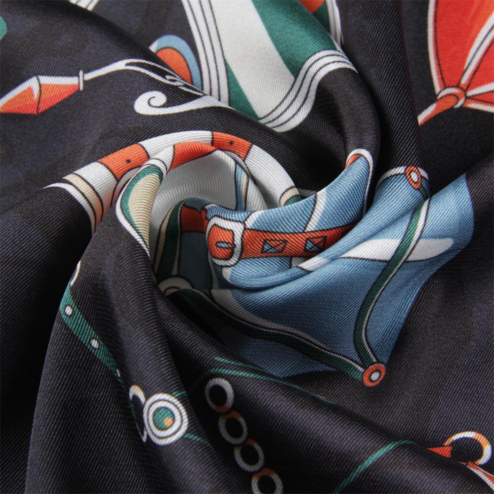 Silk Scarf Women Carriage Wheel Print Square Scarves Head Echarpes Silk Foulards Femme Wraps Beach Shawl Bandana Lady Hijab 90CM