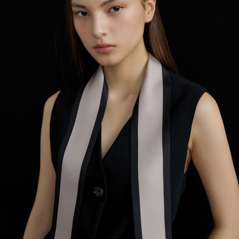AVVINA PELLE Long Twilly Silk Scarf - Black/Taupe