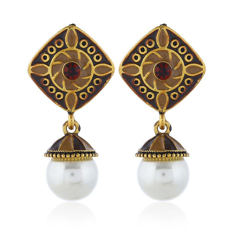 Retro Indian Alloy Rice Bead Tassel Earrings with Scenic Design