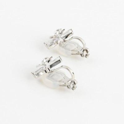 Women's Classic White Cubic Zirconia Earrings