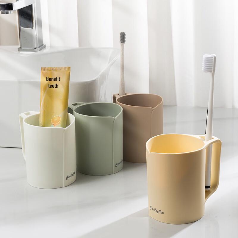 Kangxingda Toothbrush & Mouthwash Cup Set