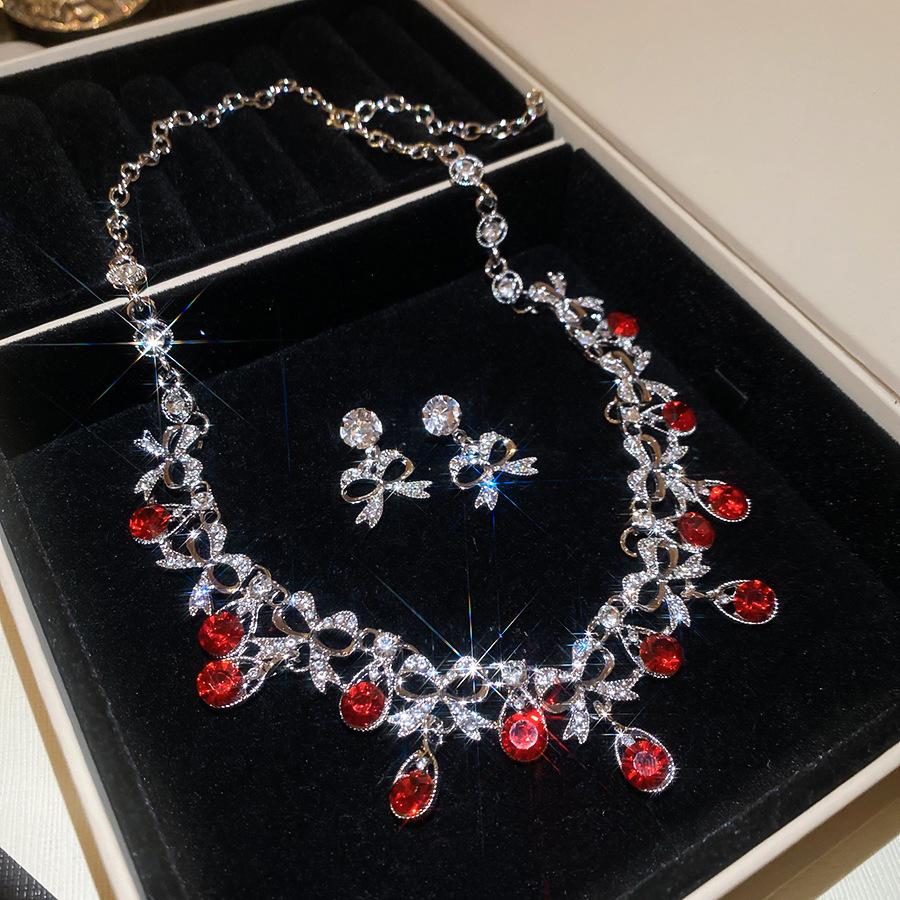 Diamond water drop stud earrings necklace court style elegant temperament versatile jewelry set jewelry wholesale