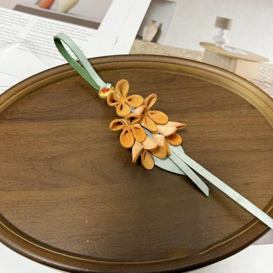 Flower Bag Pendant Cow Leather Design Exquisite Handmade Simulation Bags Pendant Osmanthus Tulip Keychain Bag Accessories