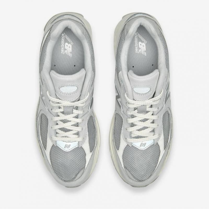 New Balance Sneakers U2002rap