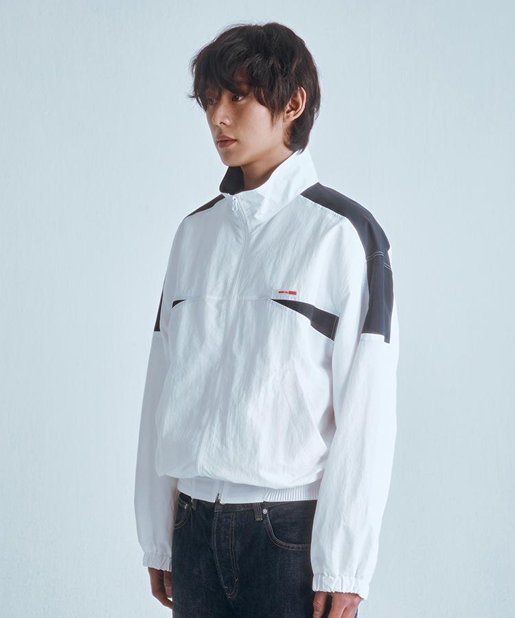 Four Young 00 Wind Breaker White (Unisex)