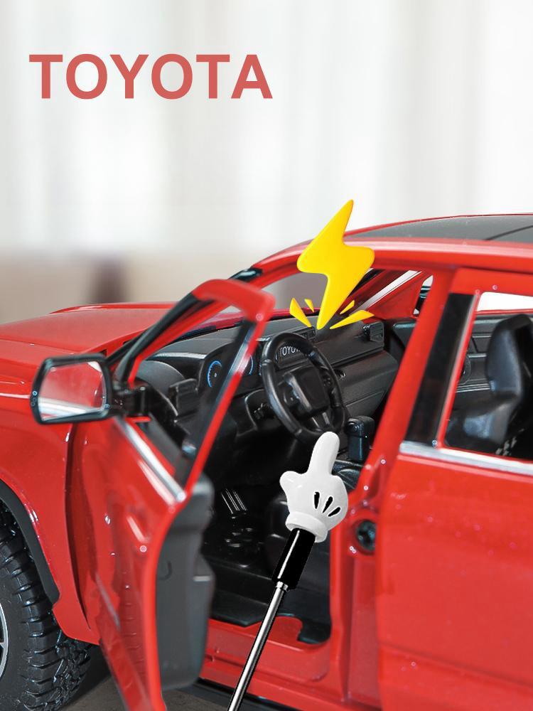 Gqjfx4 1/24 TOYOTA Tundra TRD Pickup Truck Off-Road Diecast Alloy Miniature Toy Car Model Pull Back Sound Light Collection Gift For Boy