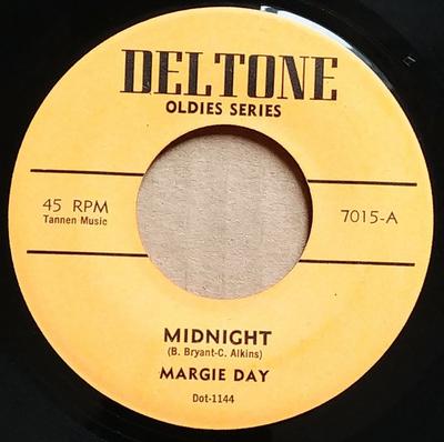 Disque 7 pouces MARGIE DAY - Midnight / Stubborn As A Mule 7015 Deltone US Blues Occasion