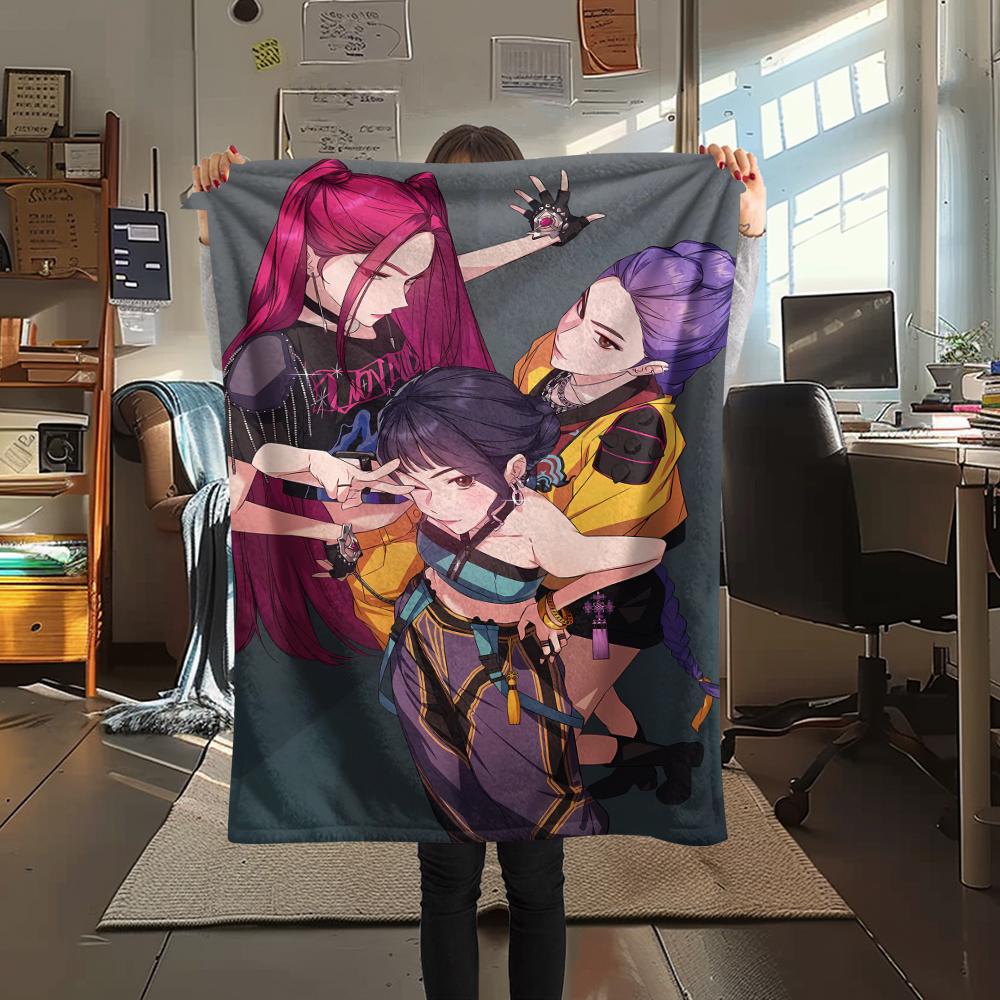 1pz Coperta in Flanella con Stampa Kpop Demon Hunters, Alta Qualità, Per Tutte le Stagioni, Decorazione per la Casa, Calore e Comfort, Perfetta per Regali di Natale