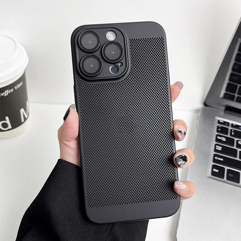 The Hot Black Technology Is Suitable for The IPhone 17promax Phone Case. The New IPhone 15 Protective Case 14 Is Ultra Thin and Breathable