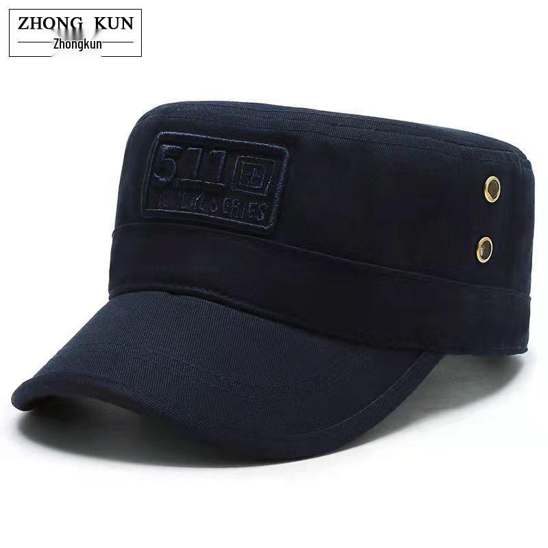 Pánská vojenská zelená kšiltovka s plochým vrškem a sluneční clonou se železným štítkem