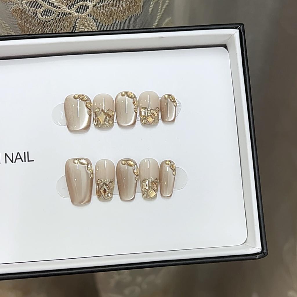 Pure Hand-made Phototherapy Wear Nail Tablets Cinnamon Milk Coffee Wear Nail Finished Product Reusable Nail Art