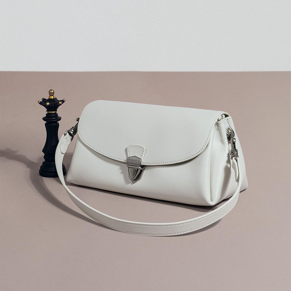 Premium small square bag, first layer cowhide shoulder messenger bag, OEM logo genuine leather women's bag