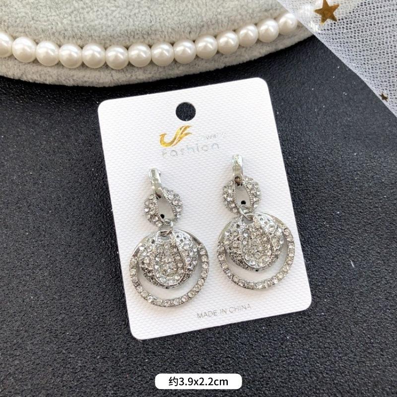 Retro temperament celebrytki kryształowe kolczyki sztyfty z diamentami, damskie luksusowe super błyszczące kolczyki z frędzlami na przyjęcie, proste kolczyki z kamieniami szlachetnymi