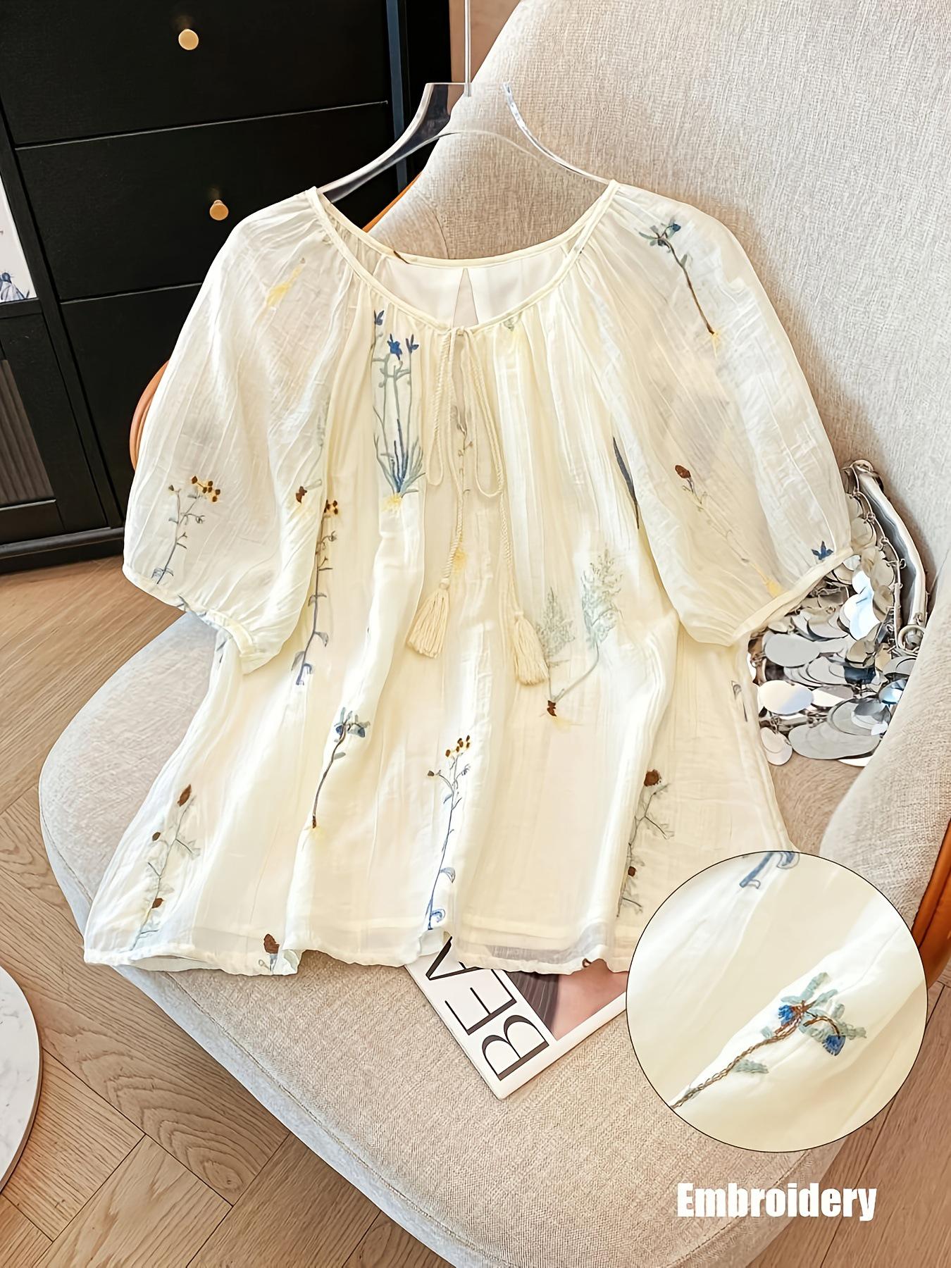 

Spring 2026 Women s Loose Floral Embroidered Short-Sleeve Top 3XL