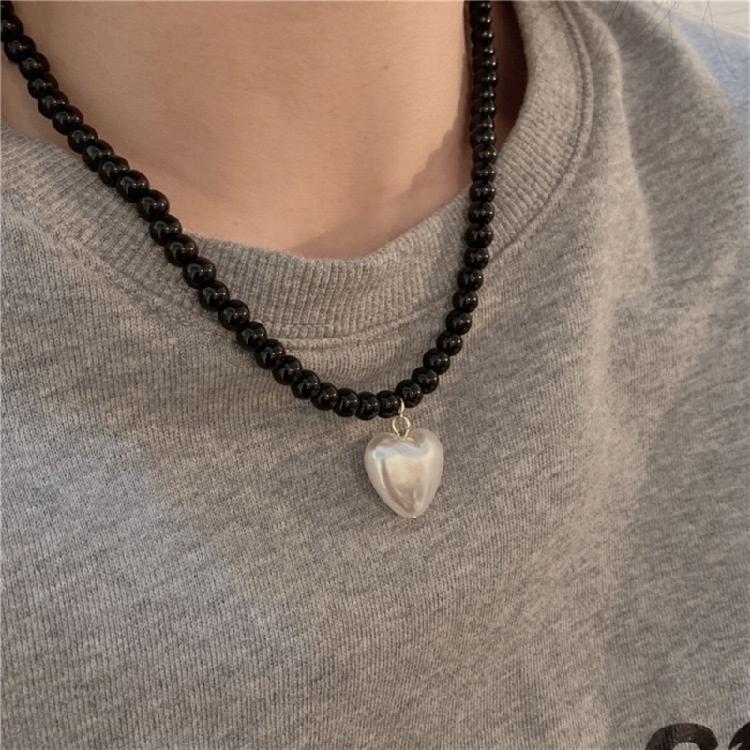 Elegant Faux Pearls Necklace Elegant  Lovely Heart Pendant Neckchain