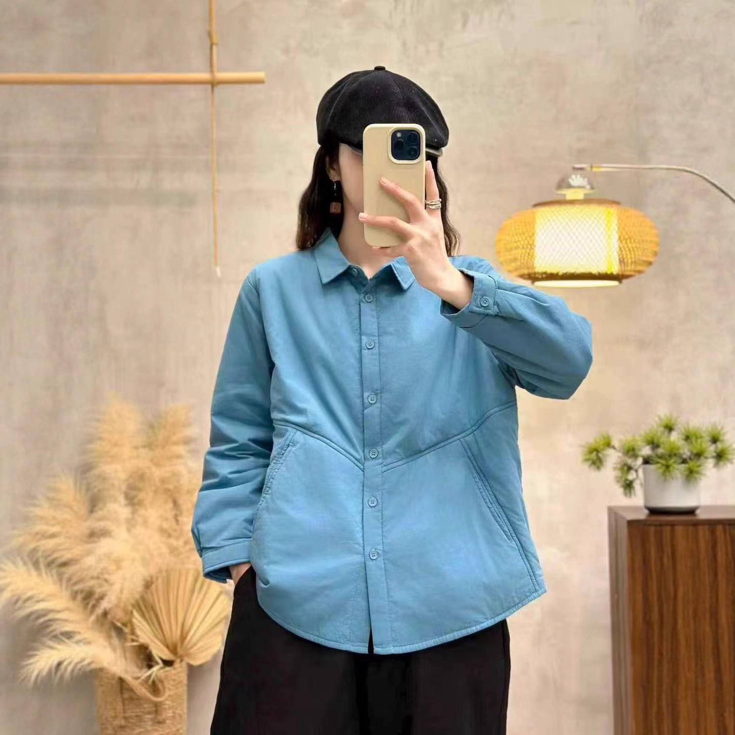 

Women s Quilted Cotton Multi-Button Casual Shirt - Winter 2025 Large озеро синього кольору