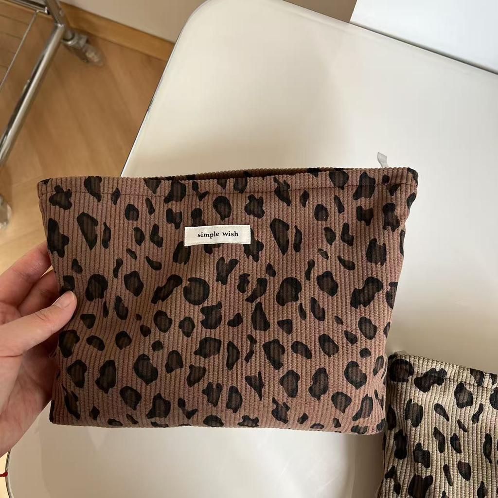 Vintage Corduroy Leopard Print Cosmetic Bag for Girl Female Large Women's Clutch Makeup Organizer Handbag Fashion Toiletry Case