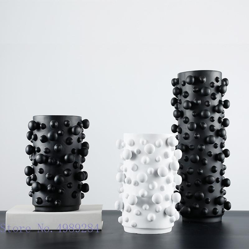 Resin vase Black and White abstract Dots Round irregular bumps Bump Resin crafts ornaments Storage organization Home Decoration