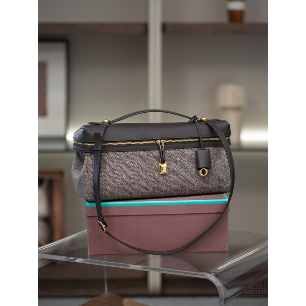 2026 New Old Money Wind Hand Carry Lunch Box Bag First Layer Cowhide Single Shoulder Crossbody Bag Dinner Bag Genuine Leather Hand Carry