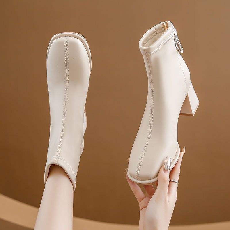 Off-white French small short boots women's new thin boots in autumn and winter 2025 thick heel velvet square head high heel spring and autumn sing