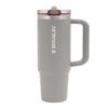 Stanley Quench Pro Tour Mug Bouteille d'eau 0,88 L Tumbler à Paille Basculante Gris Sauge 10-12485-440