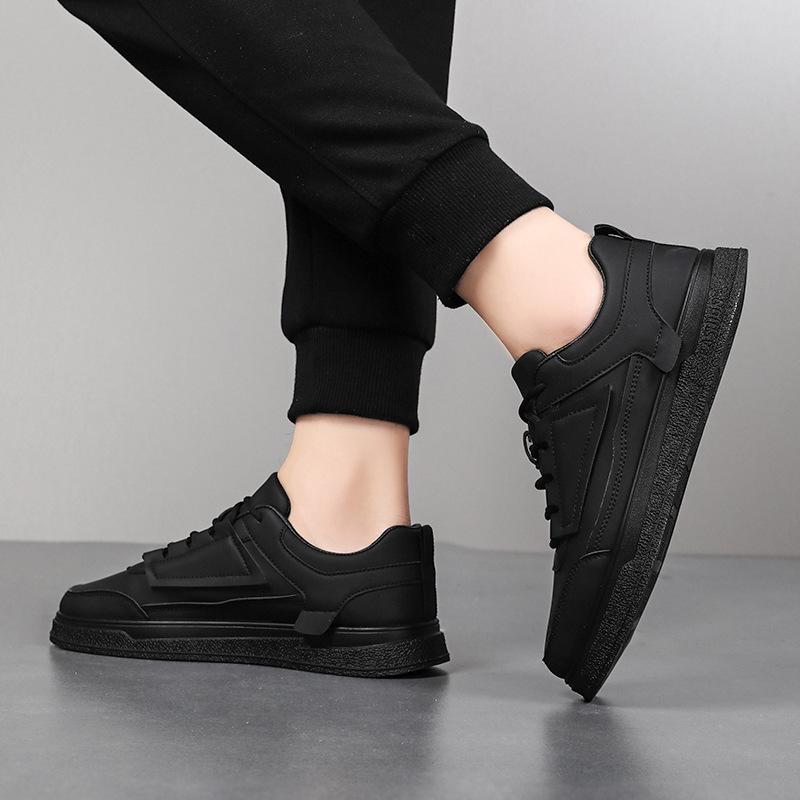 Spring Men's Small White Shoes Korean Version Trend Versatile Man Casual Jogging Shoes Flats Shoes Student Board Shoe Zapatillas