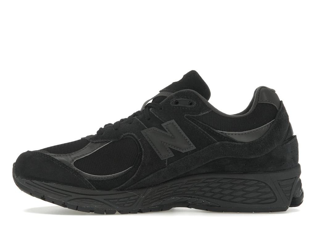Sneaker New Balance 2002R Triple Black Suede(U2002RBL)