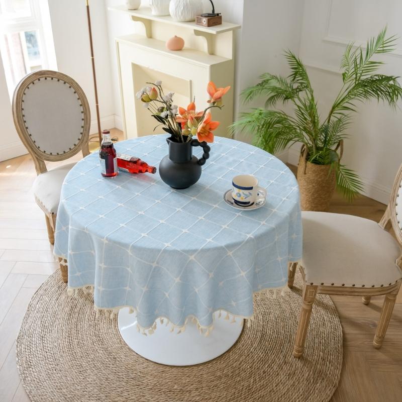 Simple Round Tablecloth Polyester Cotton Blend Against Slip Design Multiple Dyes For Various Uses