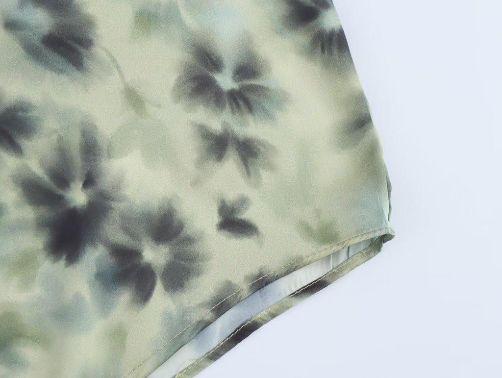 2025 Spring Women's European & American Fashion Silk Satin Classic Shirt