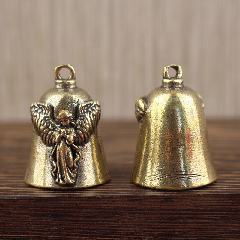 Vintage Vintage Brass Bell Wings Decoration Guardian Bell Keychain Angel Relief Hanging Decor