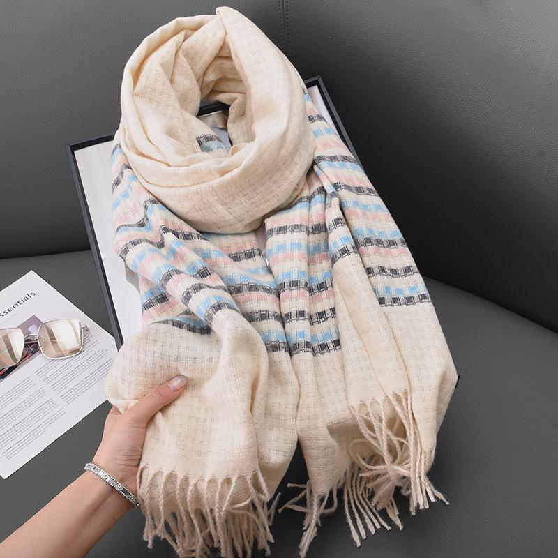 Xiaoxiangfeng Cashmere Fringed Scarf Women'S Japanese Small Fresh And Versatile Temperament Plaid Warm Shawl