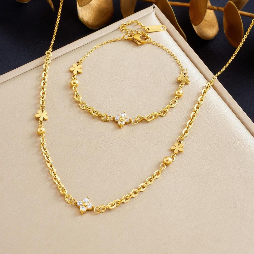 Elegant Gold-Plated Rhinestone Flower Chain Set with Irregular Patchwork Design