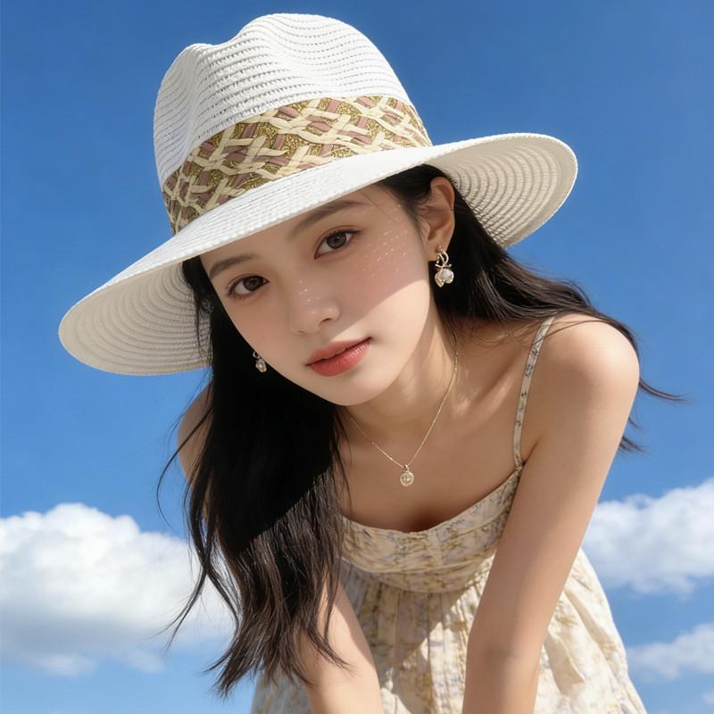 Summer Straw Hat For Women With Wide Brim And Adjustable Fit For Beach And Sun Protection