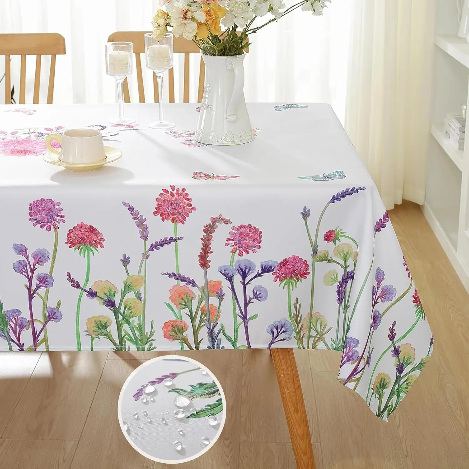 Nappes Rectangulaires Imprimées Fleurs Bleues et Blanches Décor de Fête à Domicile Nappe Imperméable Réutilisable pour Décor de Table de Fête de Mariage 140x240cm