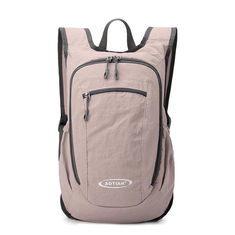 

Lightweight Outdoor Backpack: Unisex Travel, Hiking & Sports Bag світло-рожевий колір