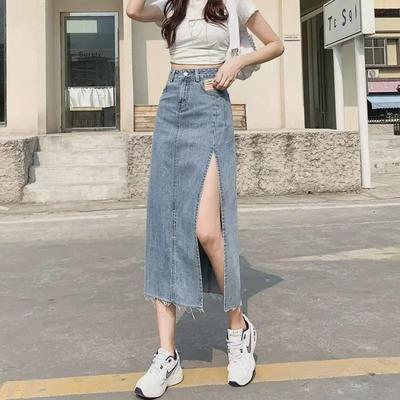 Saia Midi Jeans Azul de Cintura Alta em Linha A com Fenda Lateral para Mulheres - Outono/Inverno 2023