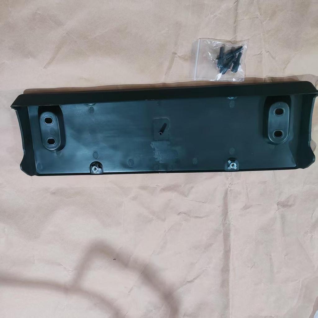 Porsche Cayenne (2015-2017) Kentekenplaathouder voorzijde 95850528745