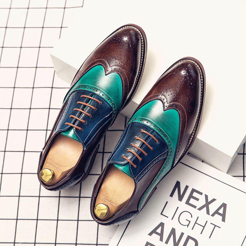 Scarpe Uomo Casual da Ufficio Punta Acuta Piatte Brogue in Pelle per Uomo Pieno Fiore Punk Rialzanti Retro Tendenza 2025 Slip-on