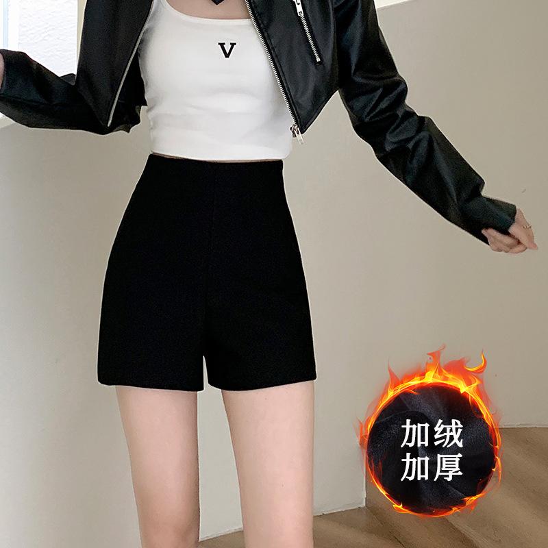 Short Pants for Women Spring/summer High Waist Black Base Trousers Versatile Tight Fit Slim Sexy A-line Hot Pants for Wearing Outside