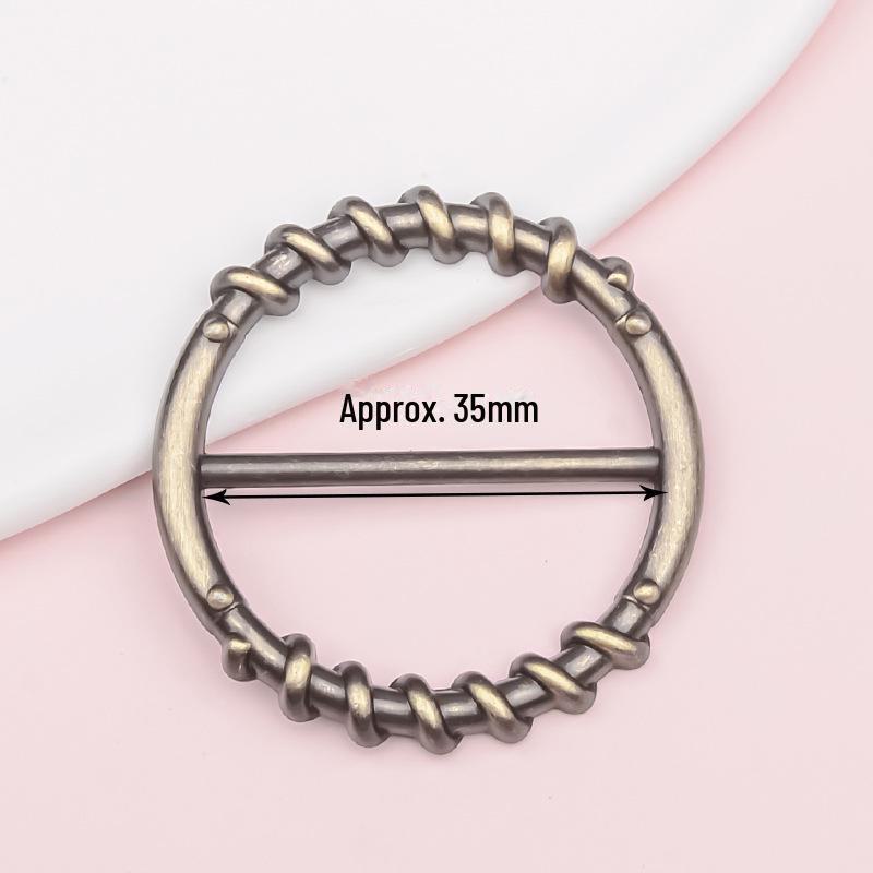 

Летняя корейская футболка премиум-класса с металлической пряжкой и круглым узлом с жемчугом