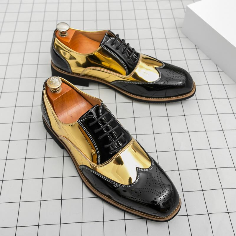 

Trend black and white contrasting colors Brock engraving stage performance nightclub Sao men s leather shoes zhen shadow building photography leisure 39