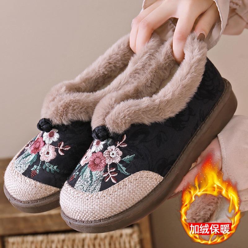 Winter velvet thickened classical retro embroidered cotton shoes versatile comfortable cotton shoes embroidered shoes